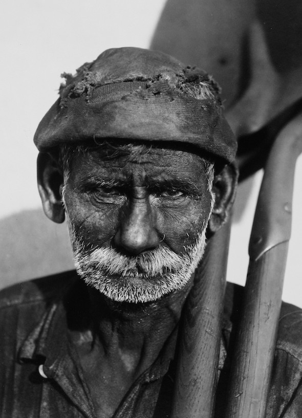 Walker Evans Cuban dock worker